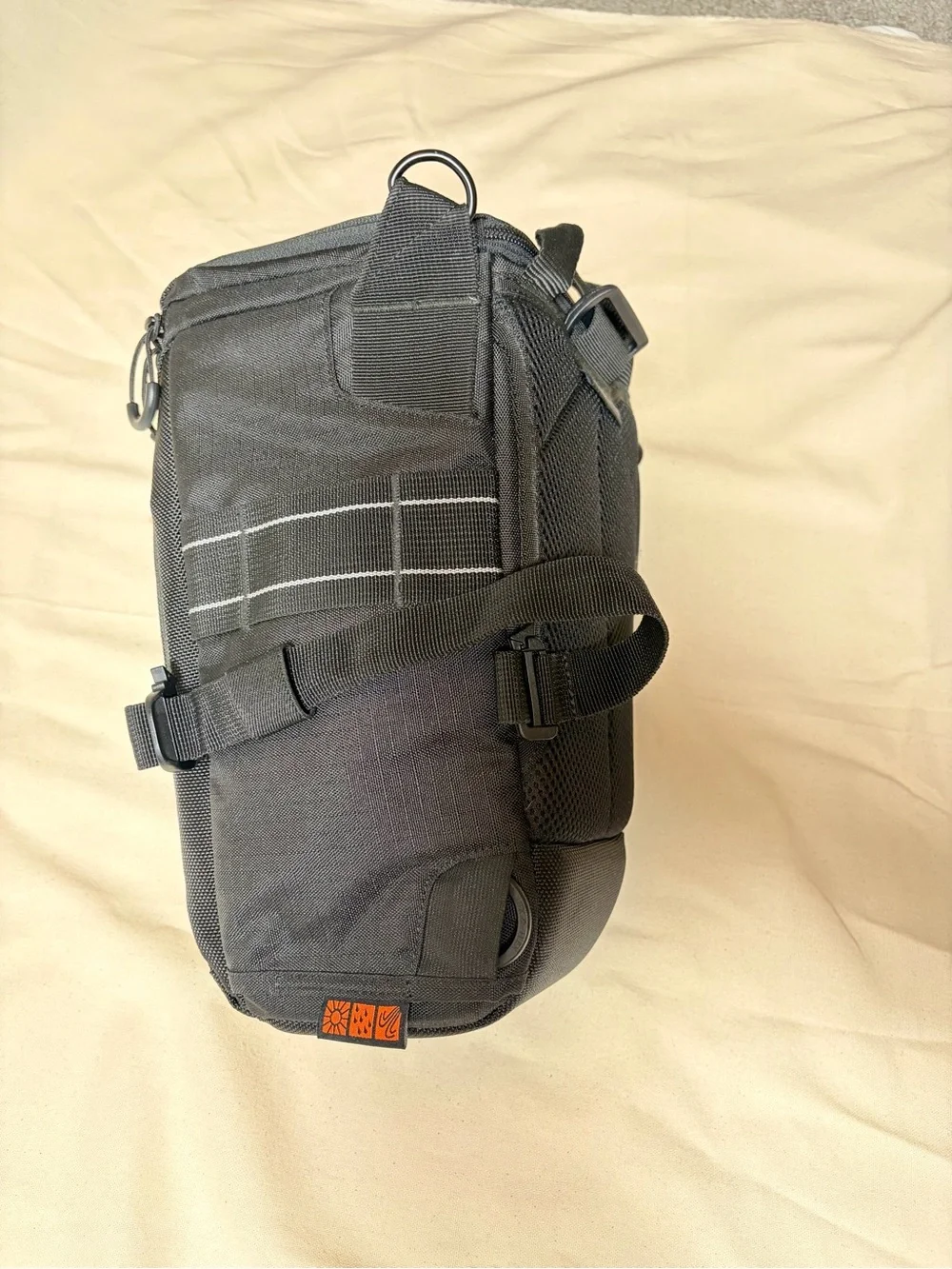 Lowepro Black Compact Camera Sling Bag for Photo & Video